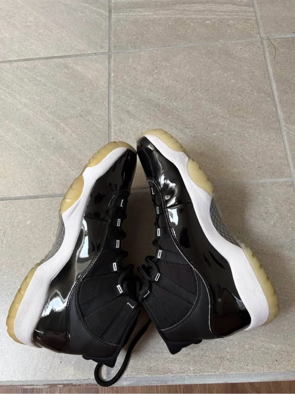 Jordan 11 Retro Jubilees Mens Size 10